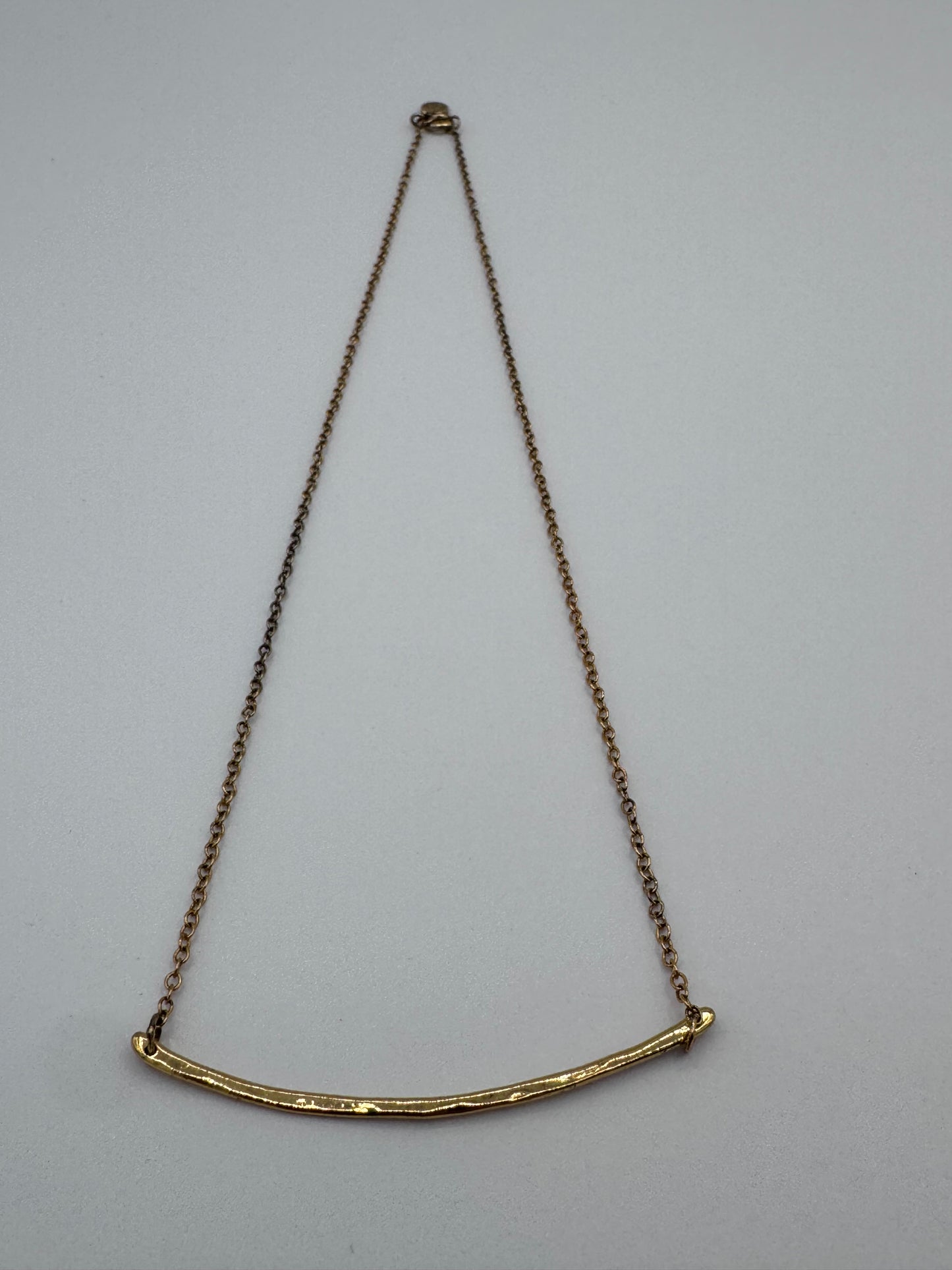 Gorjana Gold Plated Vintage Stick Curved Hammered Tanner Bar Necklace