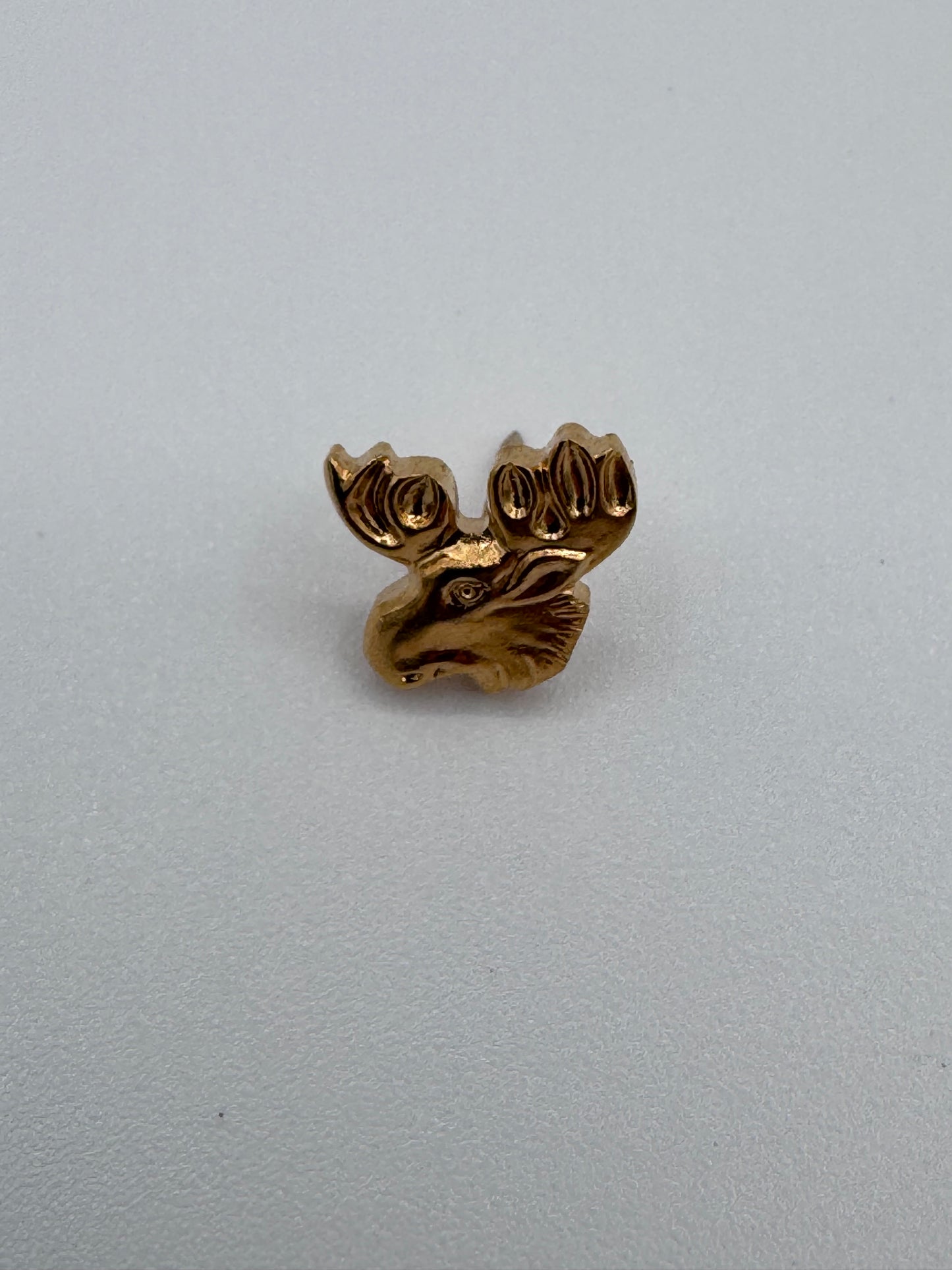Elk Moose Head Lodge Vintage Gold Lapel Pin
