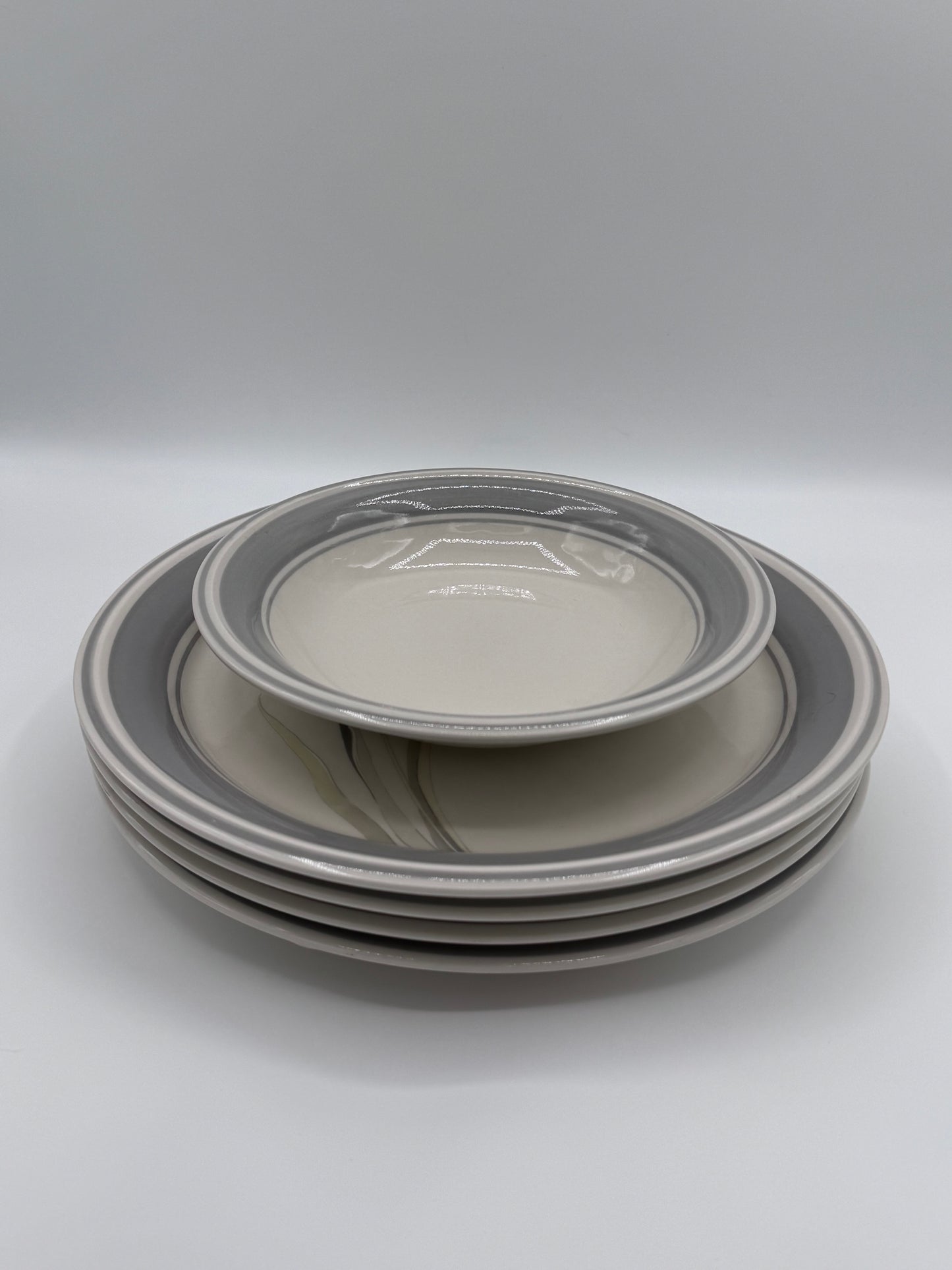 Cortina by Sango Sancorti Vintage Set of 5 Dishes - 4 Dinner Plates & 1 Bowl