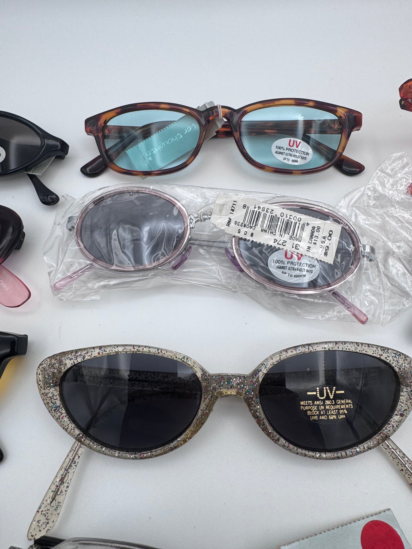 Fashion Sunglasses Eyewear Plastic Frame Set of 18 Mixed Assorted Styles and Colors Lot 7