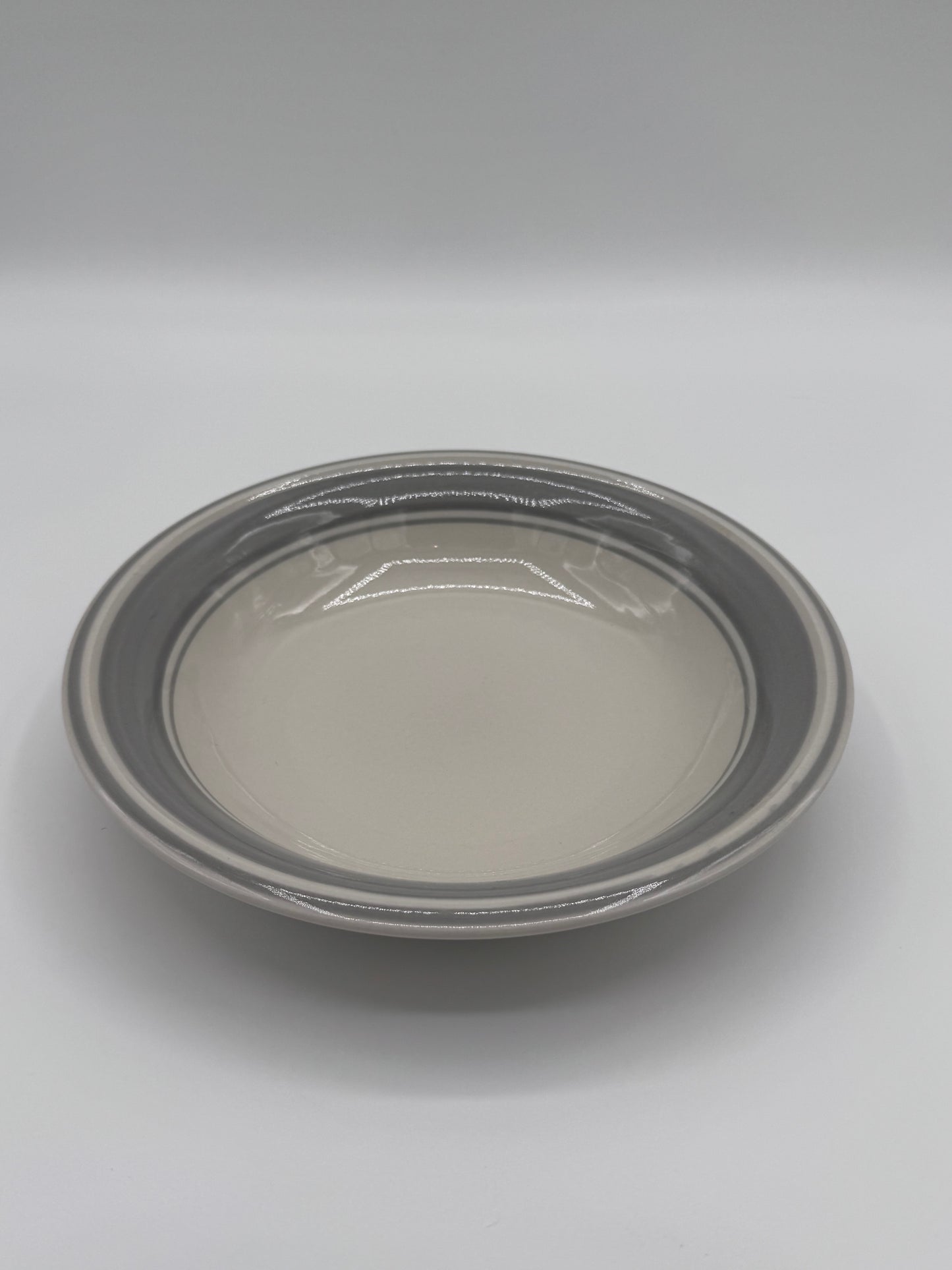 Cortina by Sango Sancorti Vintage Set of 5 Dishes - 4 Dinner Plates & 1 Bowl