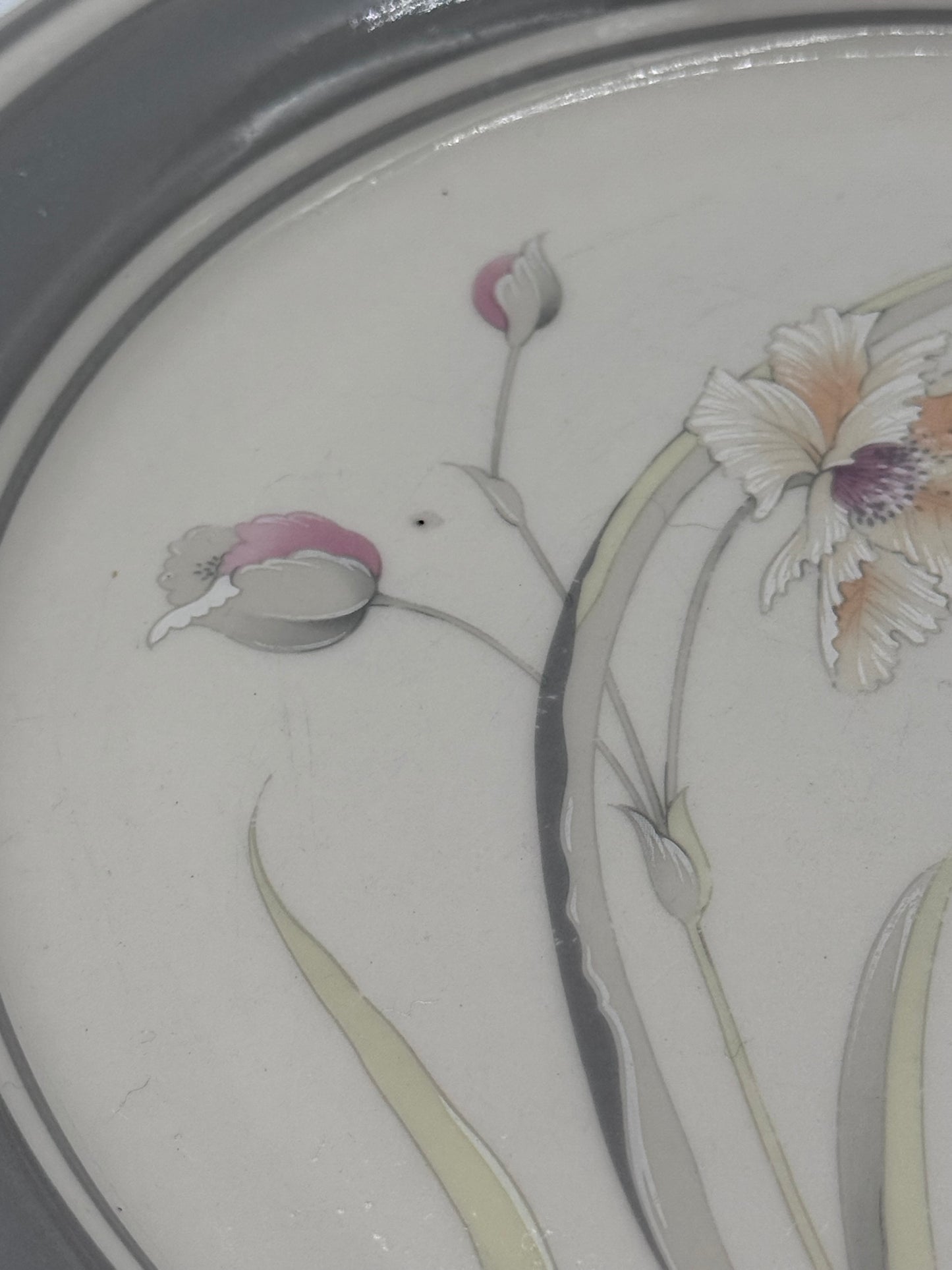 Cortina by Sango Sancorti Vintage Set of 5 Dishes - 4 Dinner Plates & 1 Bowl