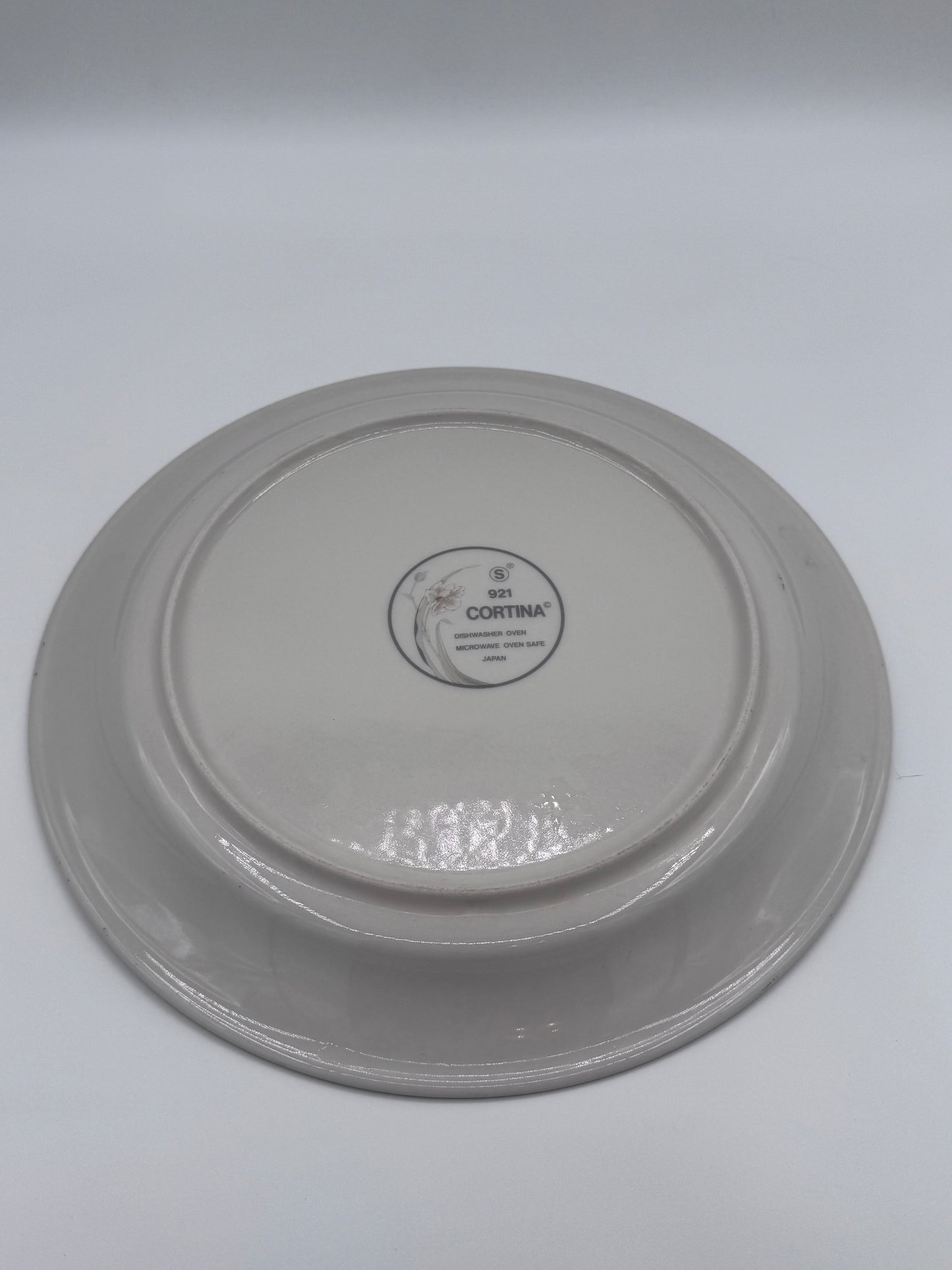 Cortina by Sango Sancorti Vintage Set of 5 Dishes - 4 Dinner Plates & 1 Bowl