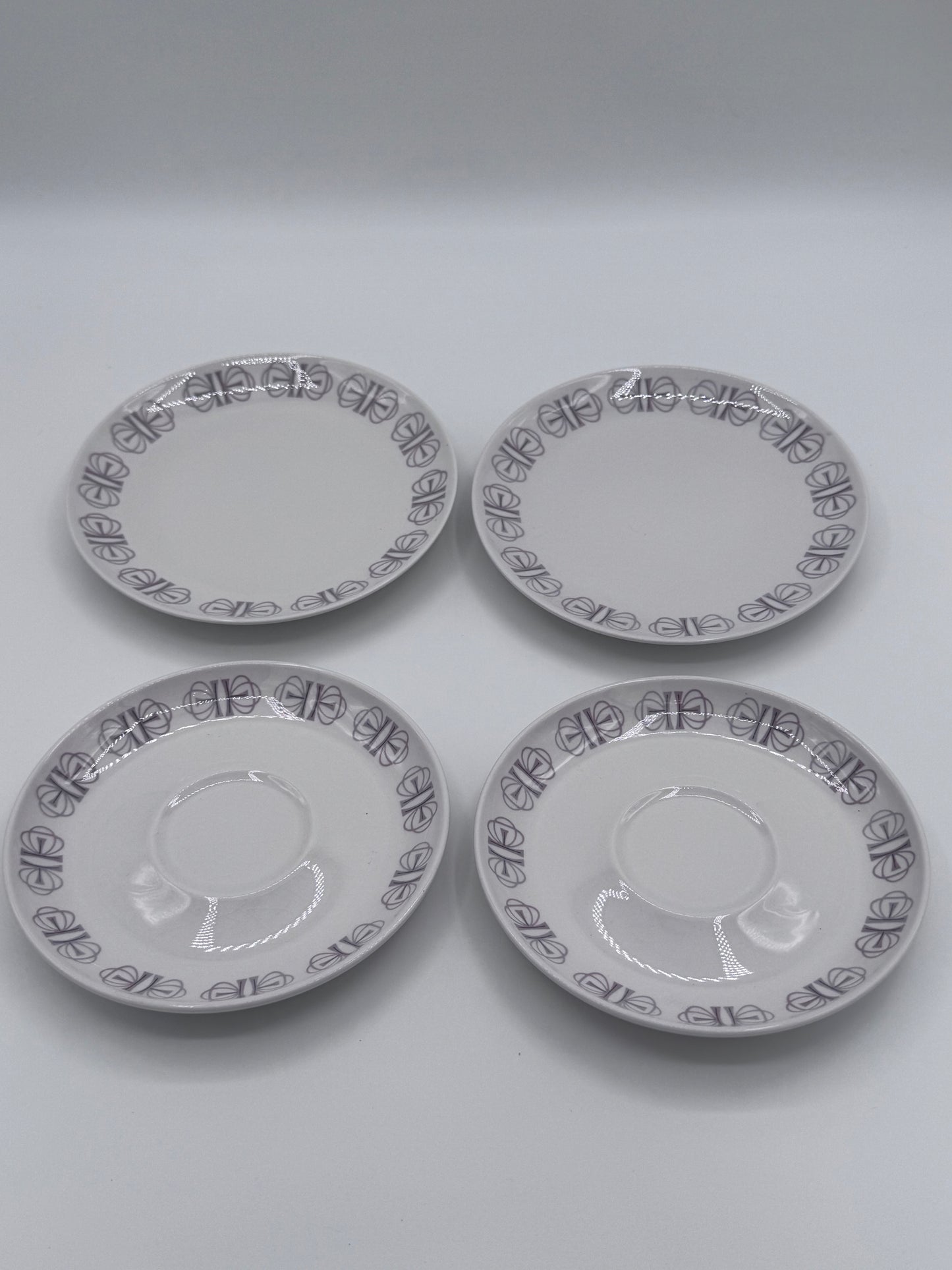 Franciscan Whitestone Ware Merry-Go-Round 4 Piece Plate Saucer Set