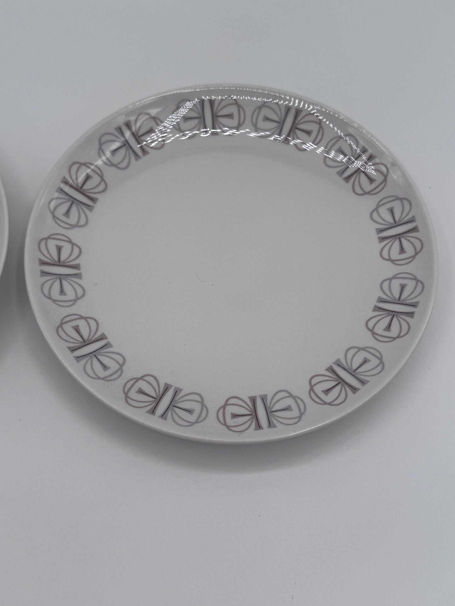 Franciscan Whitestone Ware Merry-Go-Round 4 Piece Plate Saucer Set