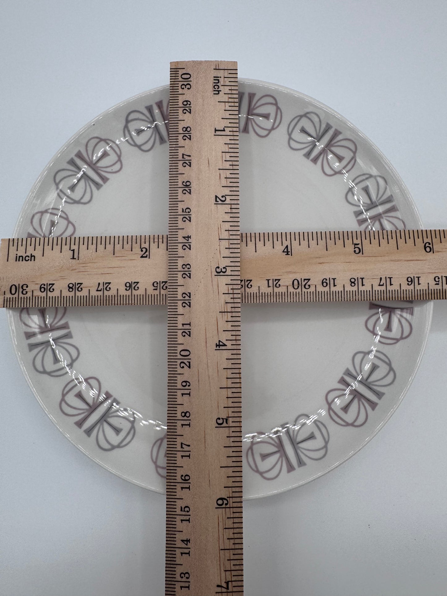 Franciscan Whitestone Ware Merry-Go-Round 4 Piece Plate Saucer Set