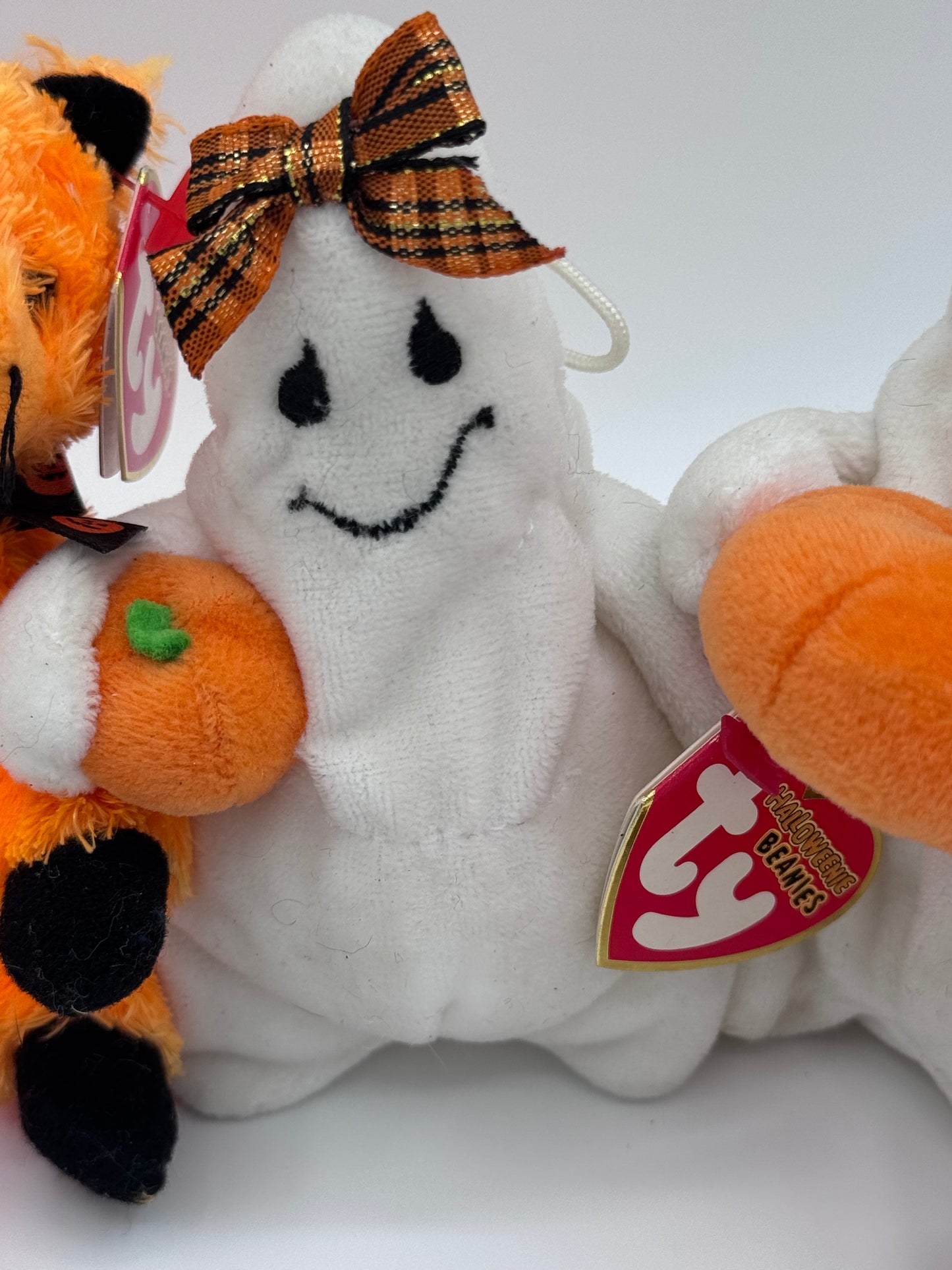 Teenie Beanie Babies Holiday- Halloweenie & Basket Set of 5