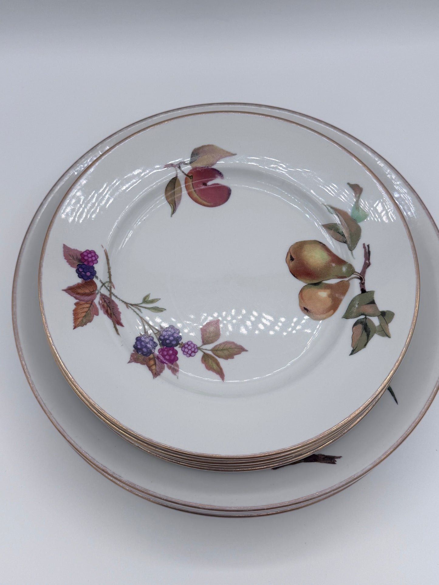 Eversham Gold By Royal Worcester 1961 Vintage Fine Porcelain Set of 12 Plates