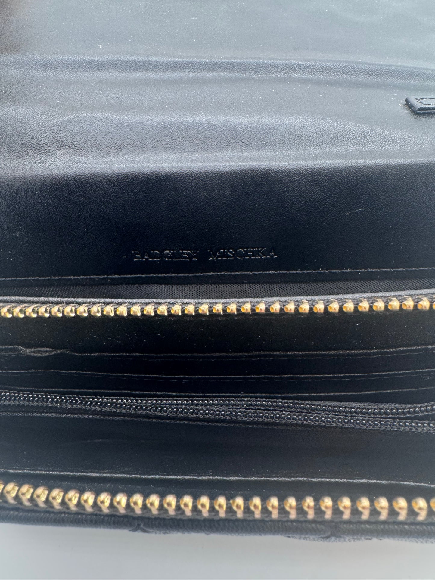 Badgley Mischka Black Quilted Crossbody Wallet Bag Purse