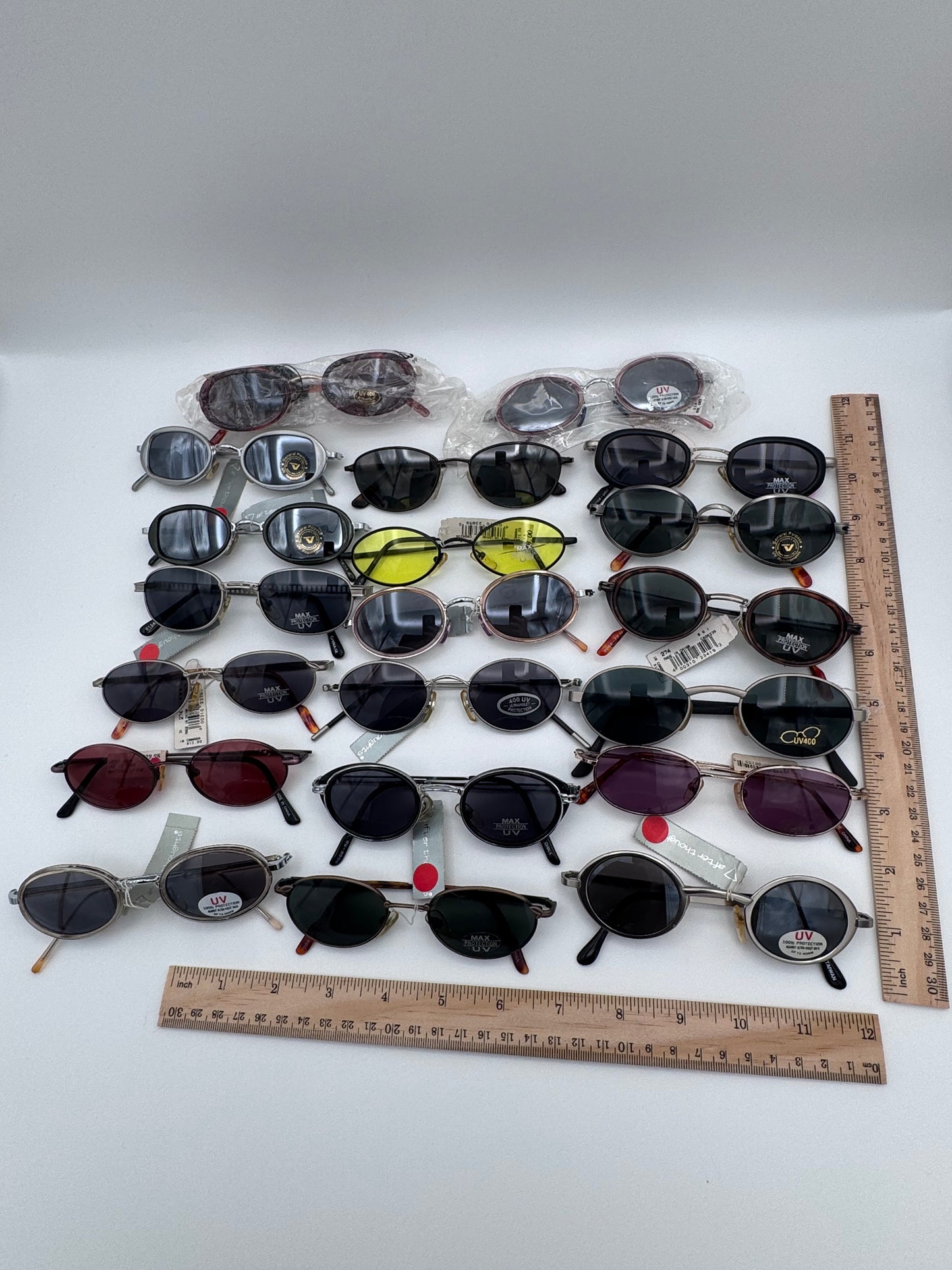 Fashion Sunglasses Eyewear Metal Frame Set of 20 Mixed Assorted Styles and Colors Lot 1