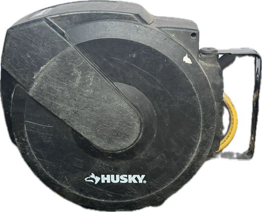 Husky 3/8 in. x 50 ft. Self Retracting Hybrid Air Hose With Enclosed Hose Reel Retractable