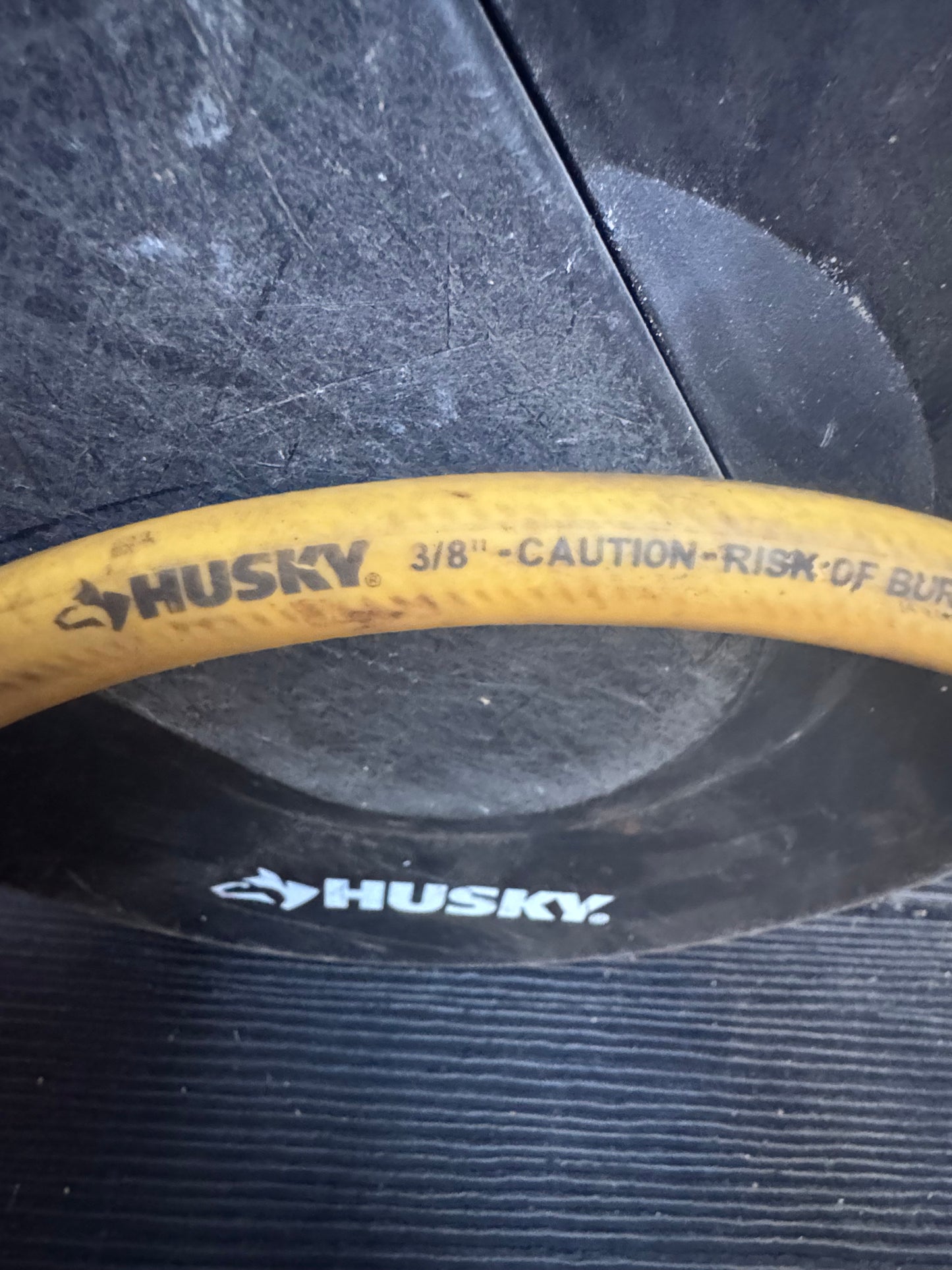 Husky 3/8 in. x 50 ft. Self Retracting Hybrid Air Hose With Enclosed Hose Reel Retractable
