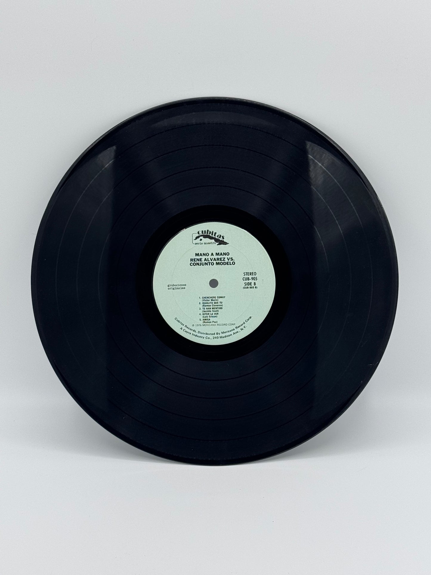 Mano a Mano Rene Alvarez y Su Conjunto Modelo 1976 Vintage Vinyl Record