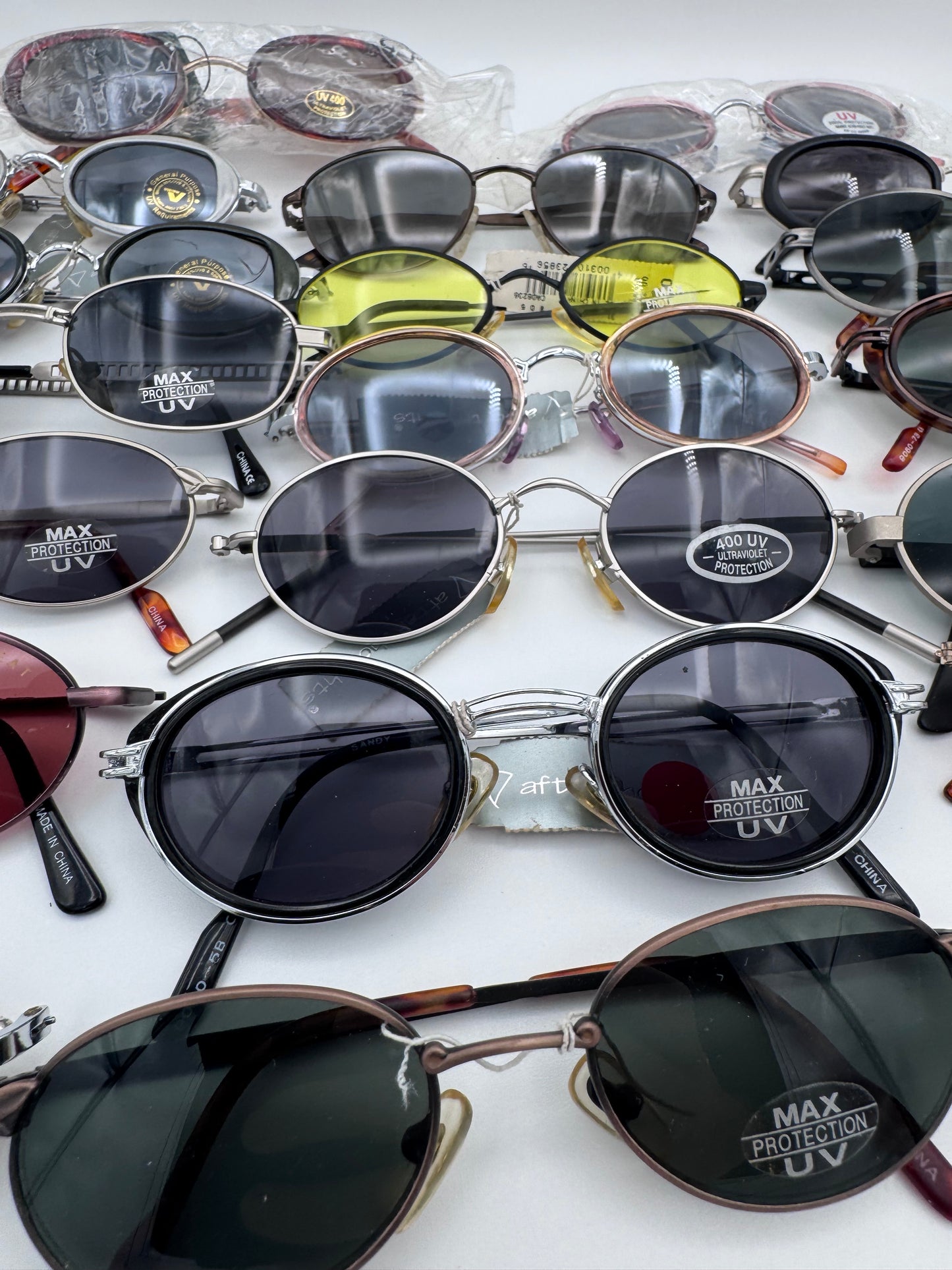 Fashion Sunglasses Eyewear Metal Frame Set of 20 Mixed Assorted Styles and Colors Lot 1