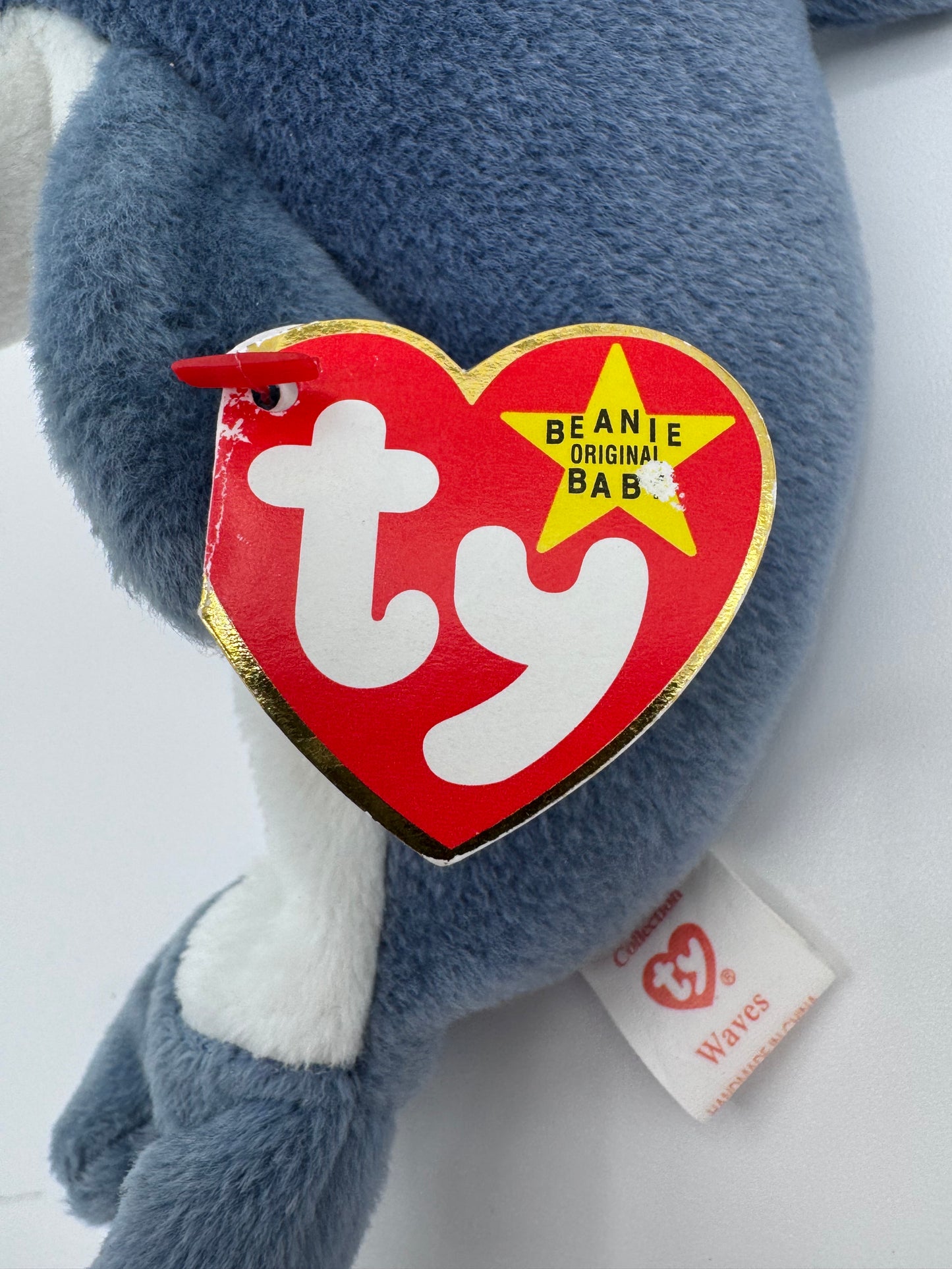 Beanie Baby Echo Error Mislabled Waves on Hang Tag 4 and Tush Tag 3