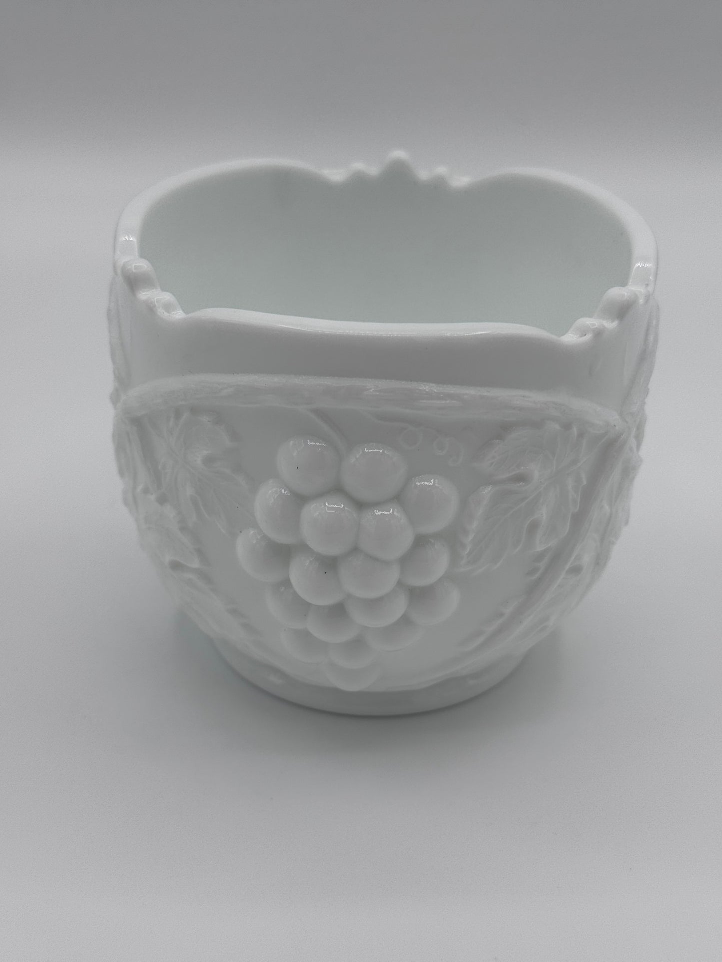 Tiffin Hand Made Grape Design White Milk Bowl